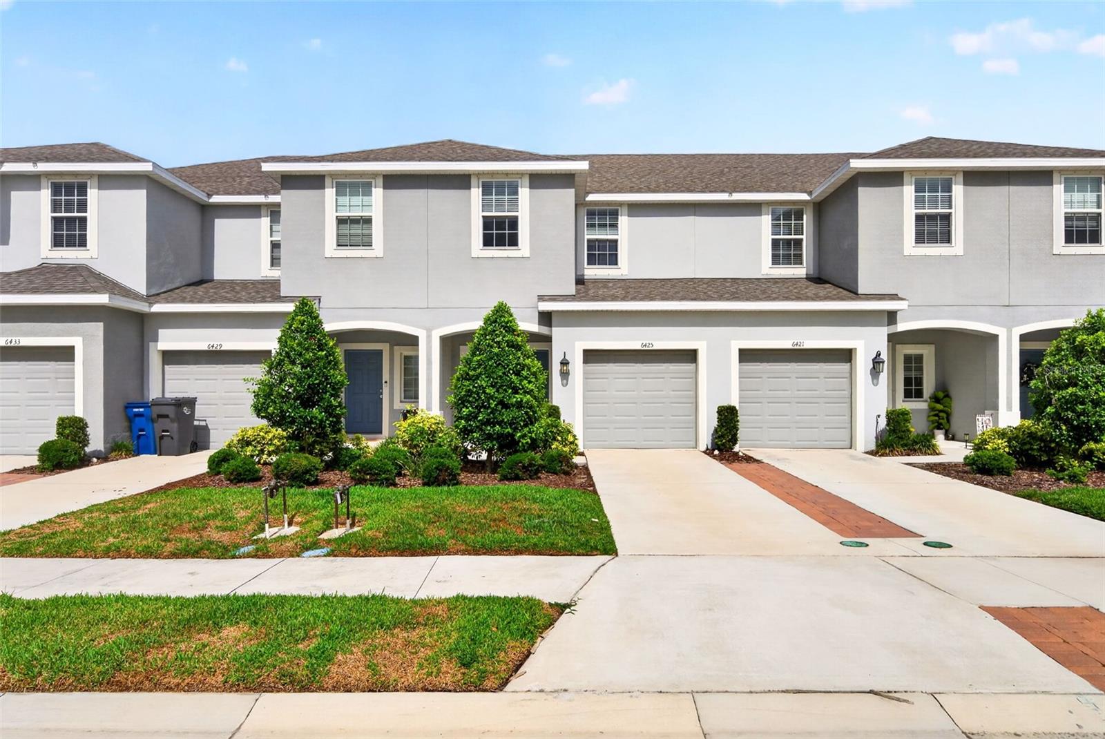 EDGESTONE AT ARTISAN LAKES - Residential