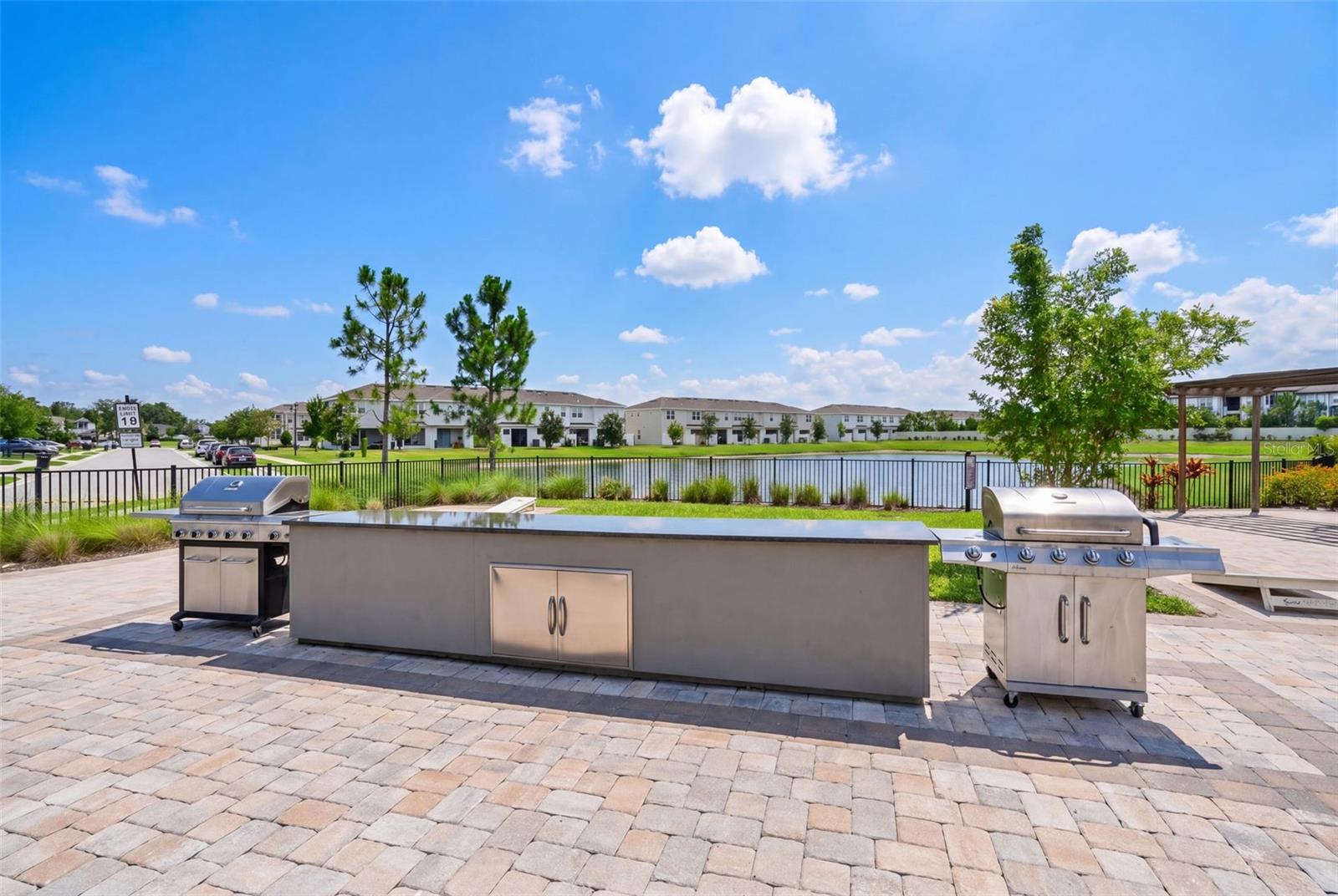 EDGESTONE AT ARTISAN LAKES - Residential