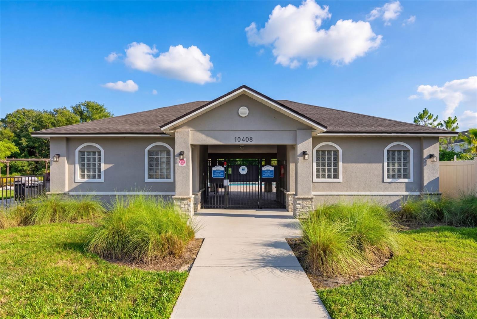 EDGESTONE AT ARTISAN LAKES - Residential