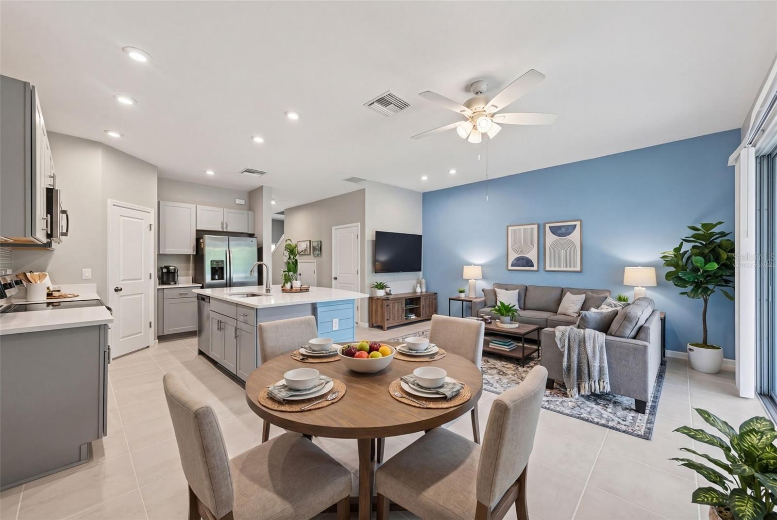 EDGESTONE AT ARTISAN LAKES - Residential