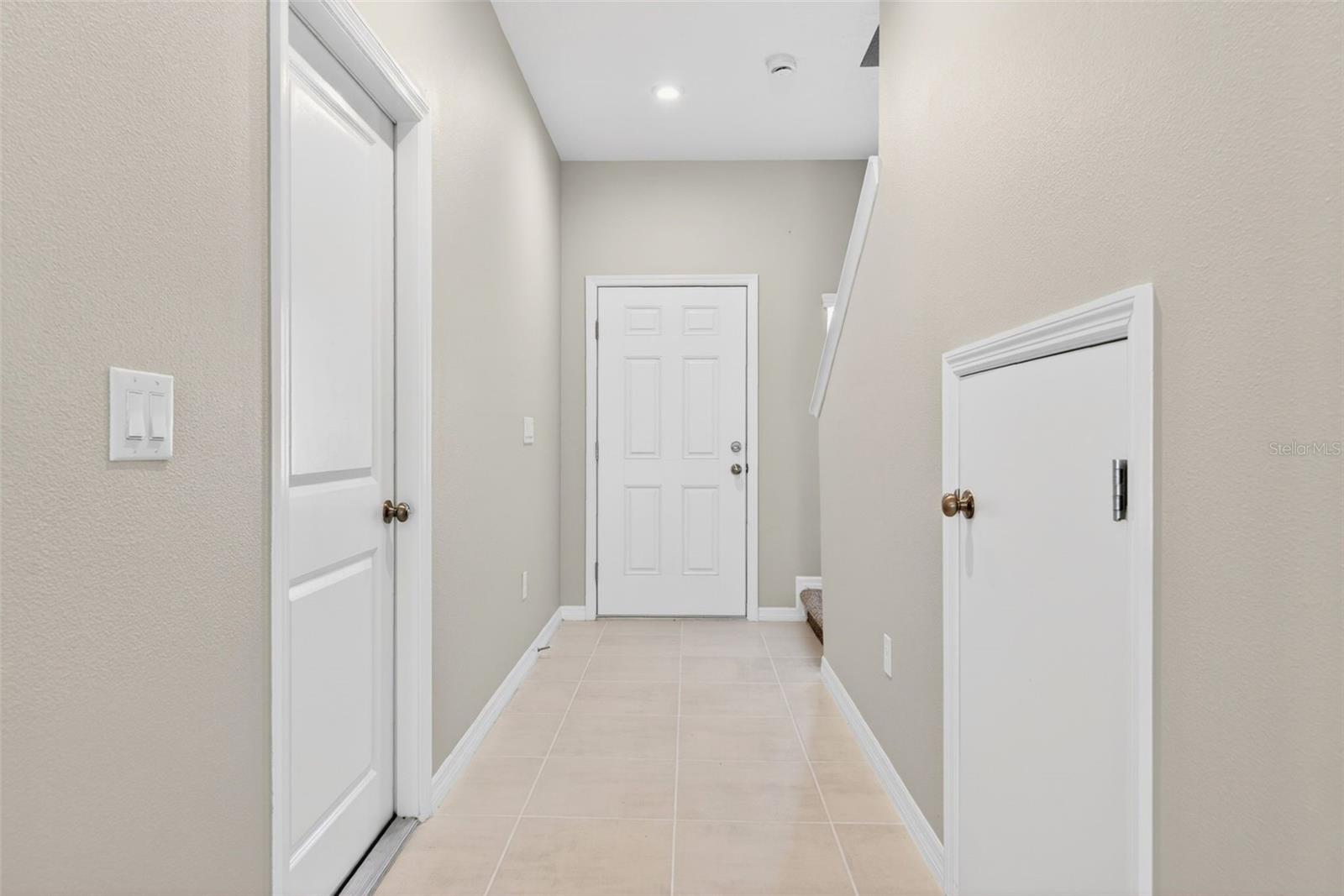 EDGESTONE AT ARTISAN LAKES - Residential
