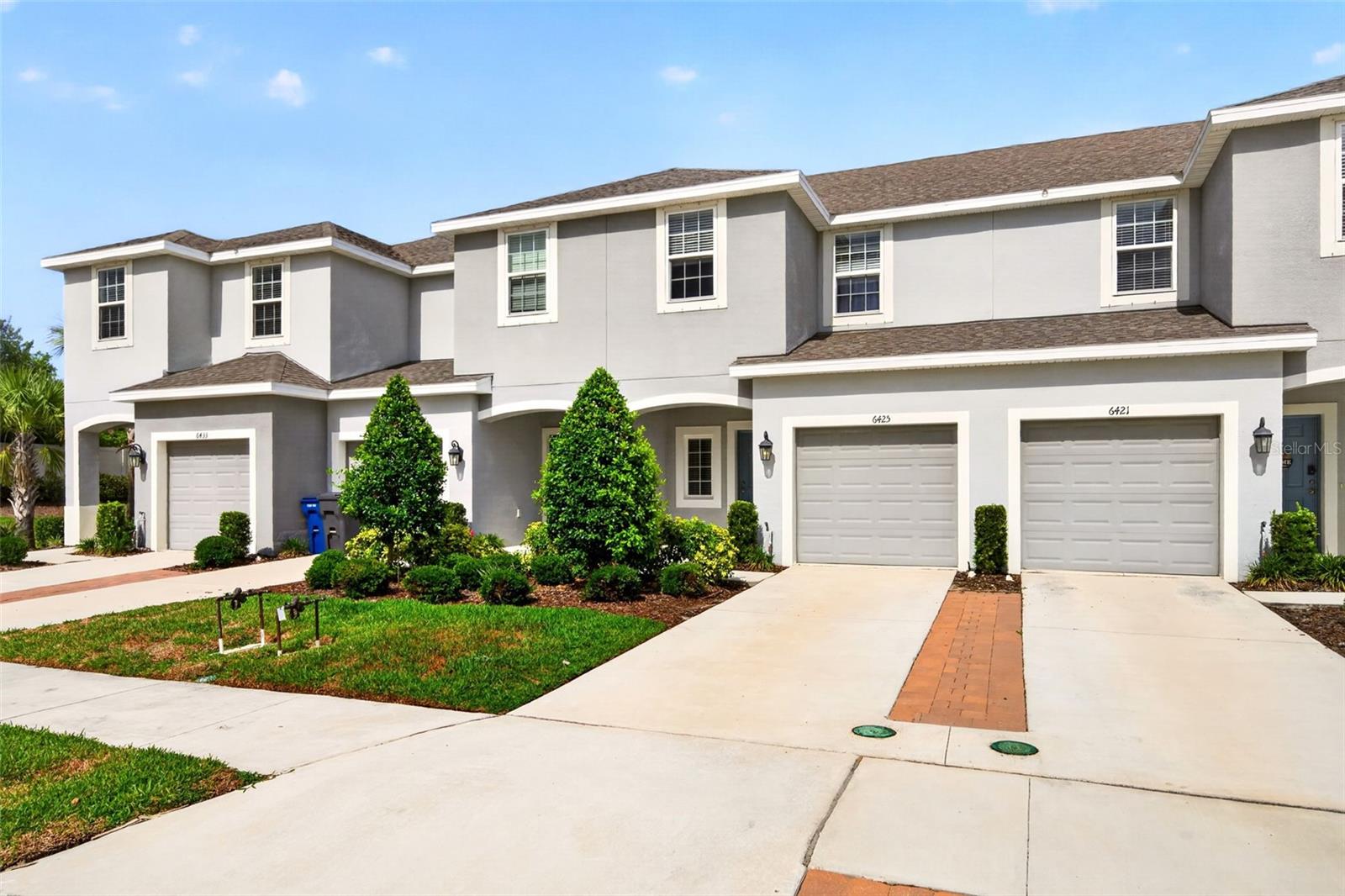 EDGESTONE AT ARTISAN LAKES - Residential