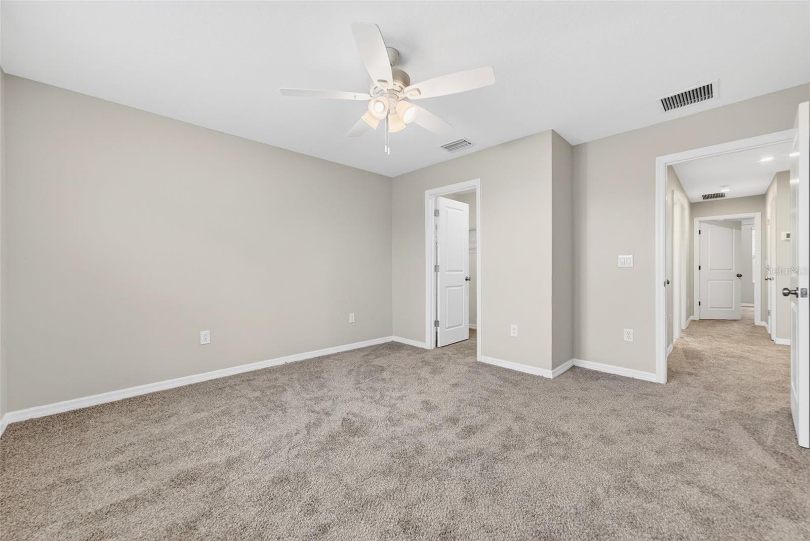 EDGESTONE AT ARTISAN LAKES - Residential