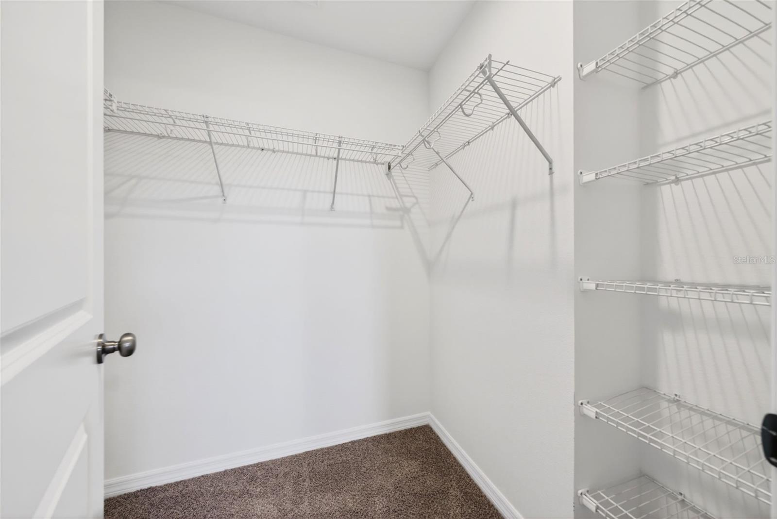 EDGESTONE AT ARTISAN LAKES - Residential