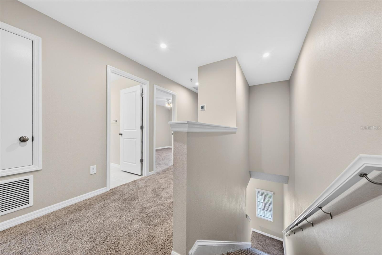 EDGESTONE AT ARTISAN LAKES - Residential