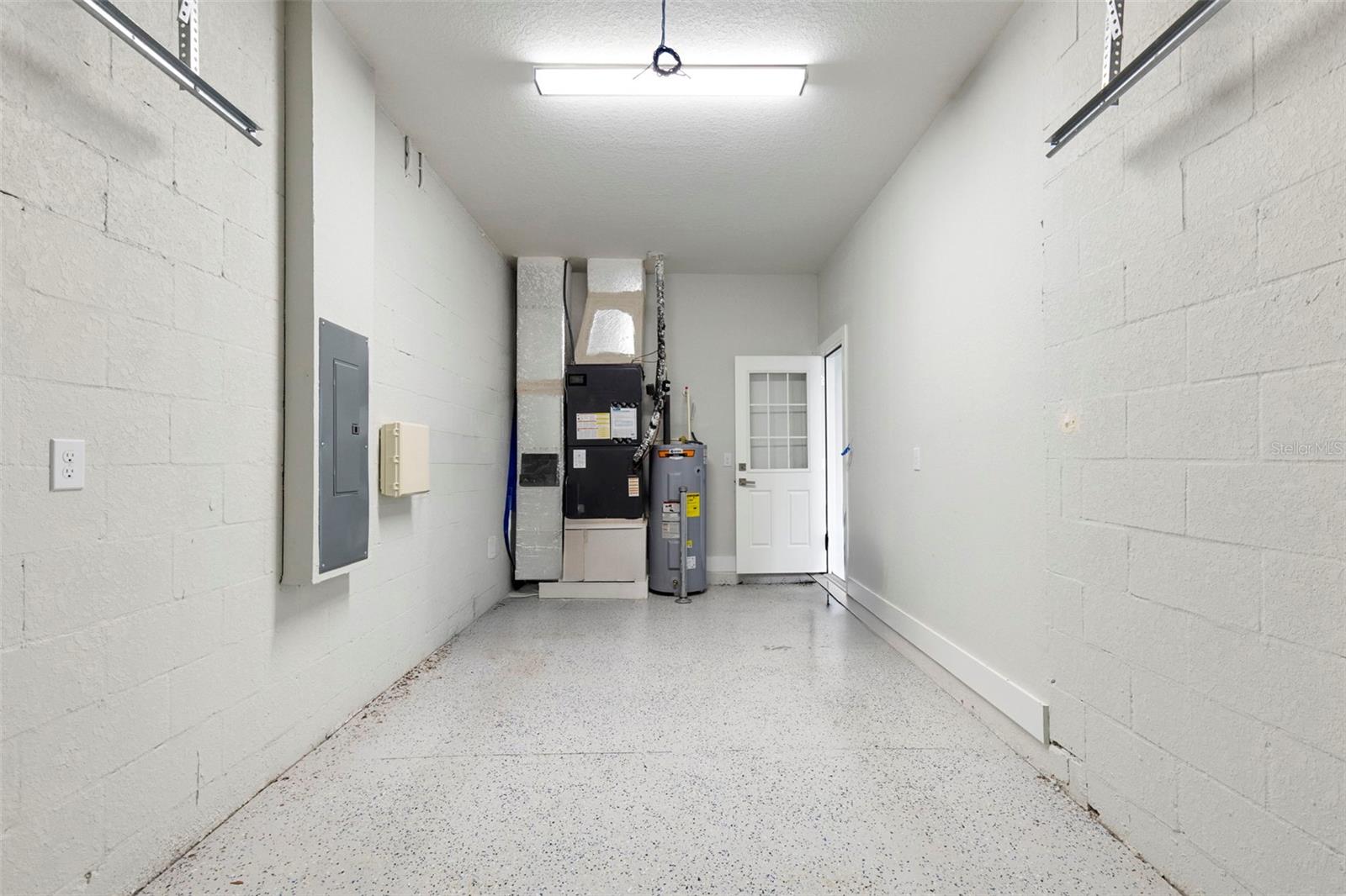 KIBBEE SUB - Residential