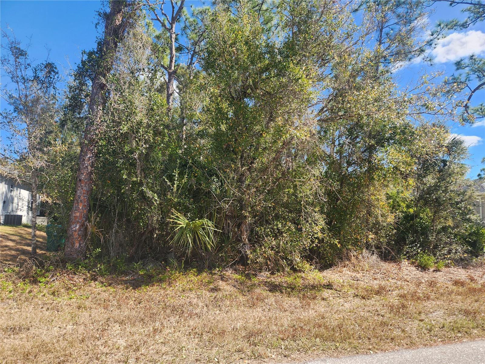 PORT CHARLOTTE SEC 013 - Land