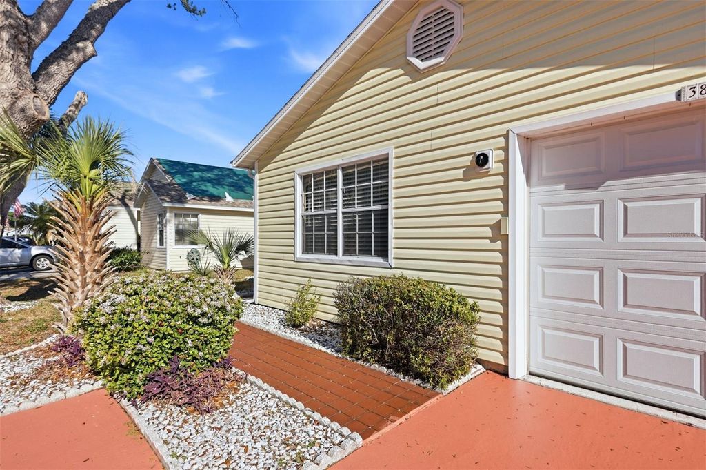 Photo of 3804 41st Avenue W, Bradenton, FL 34205 (MLS # A4686748)