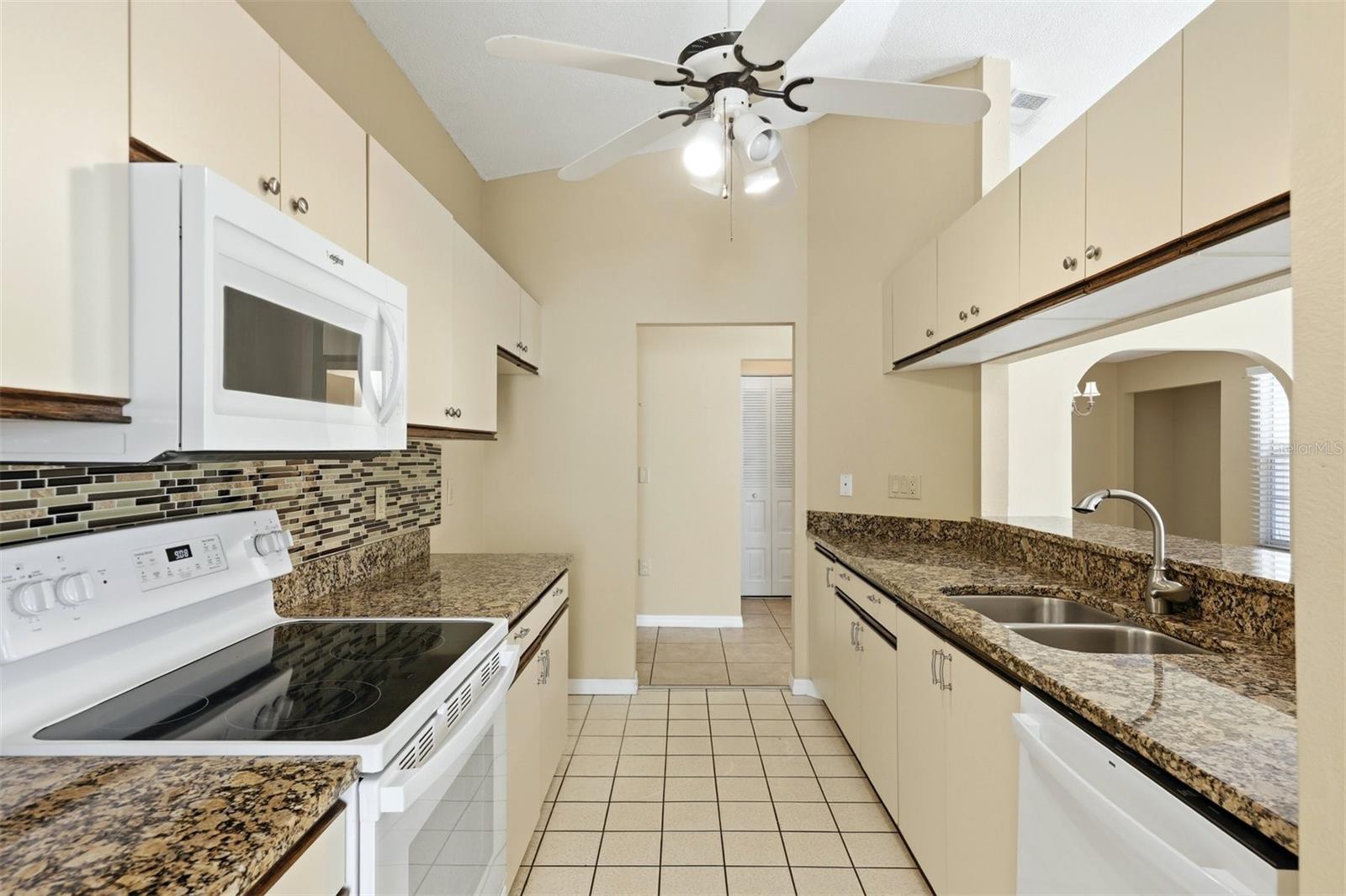 VILLAGE OF LAKESIDE SOUTH II - Residential