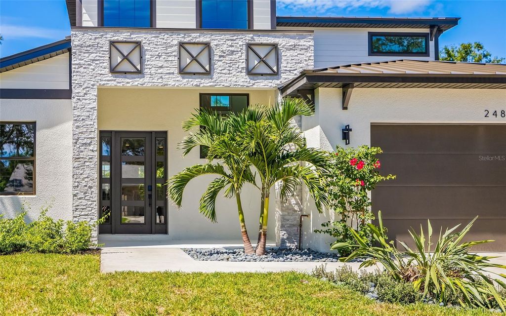 Photo of 2485 S Milmar Drive, Sarasota, FL 34237 (MLS # A4652094)