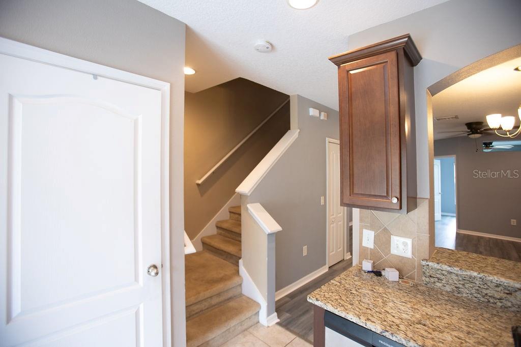 LONE STAR TWNHMS - Residential