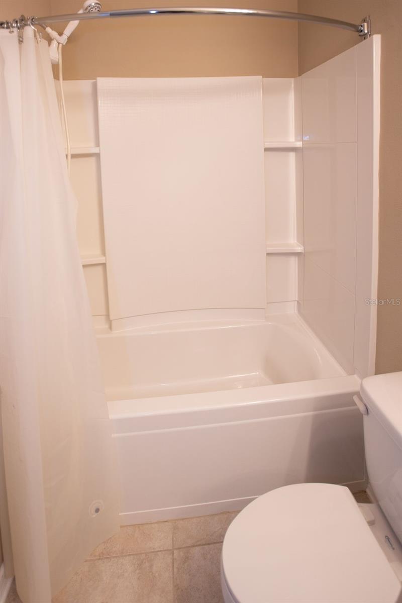 LONE STAR TWNHMS - Residential