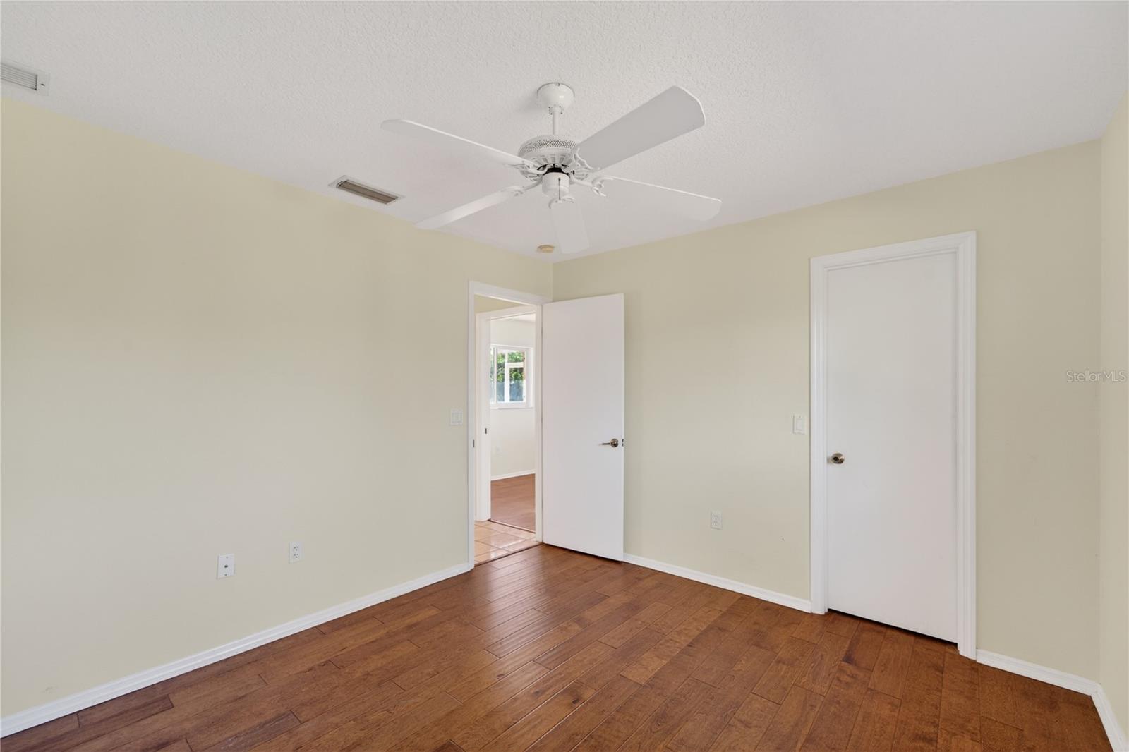 MANASOTA LAND & TIMBER CO - Residential