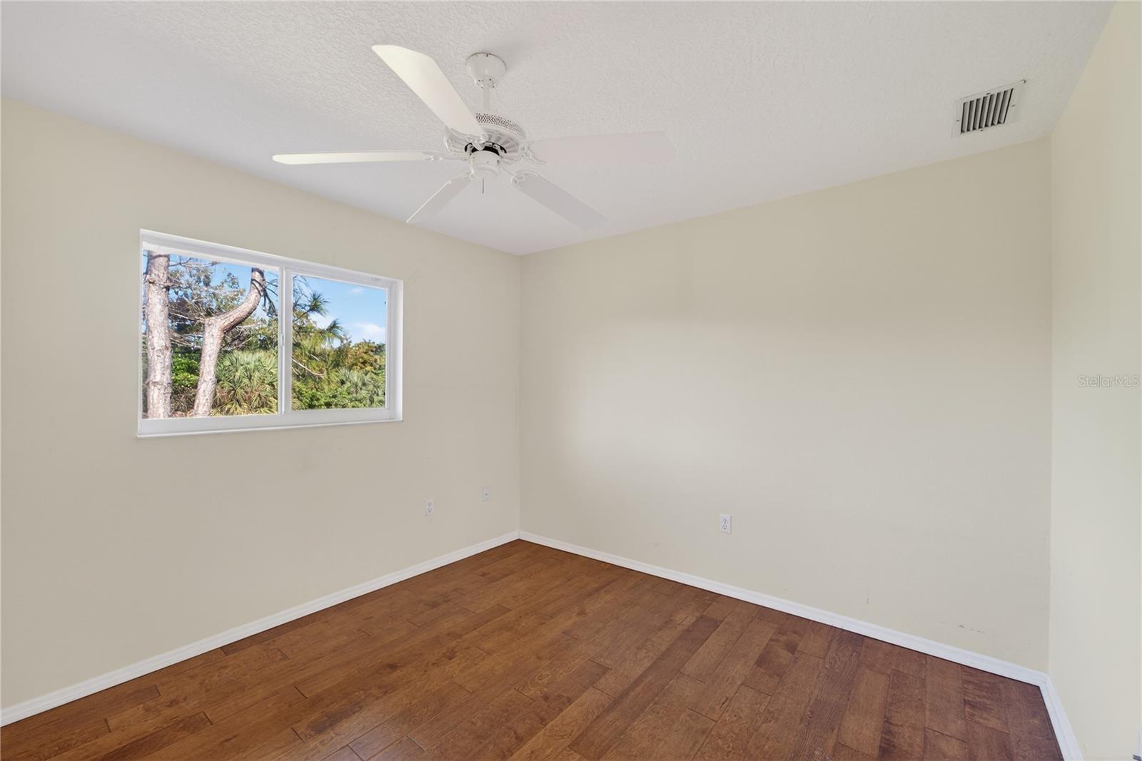 MANASOTA LAND & TIMBER CO - Residential