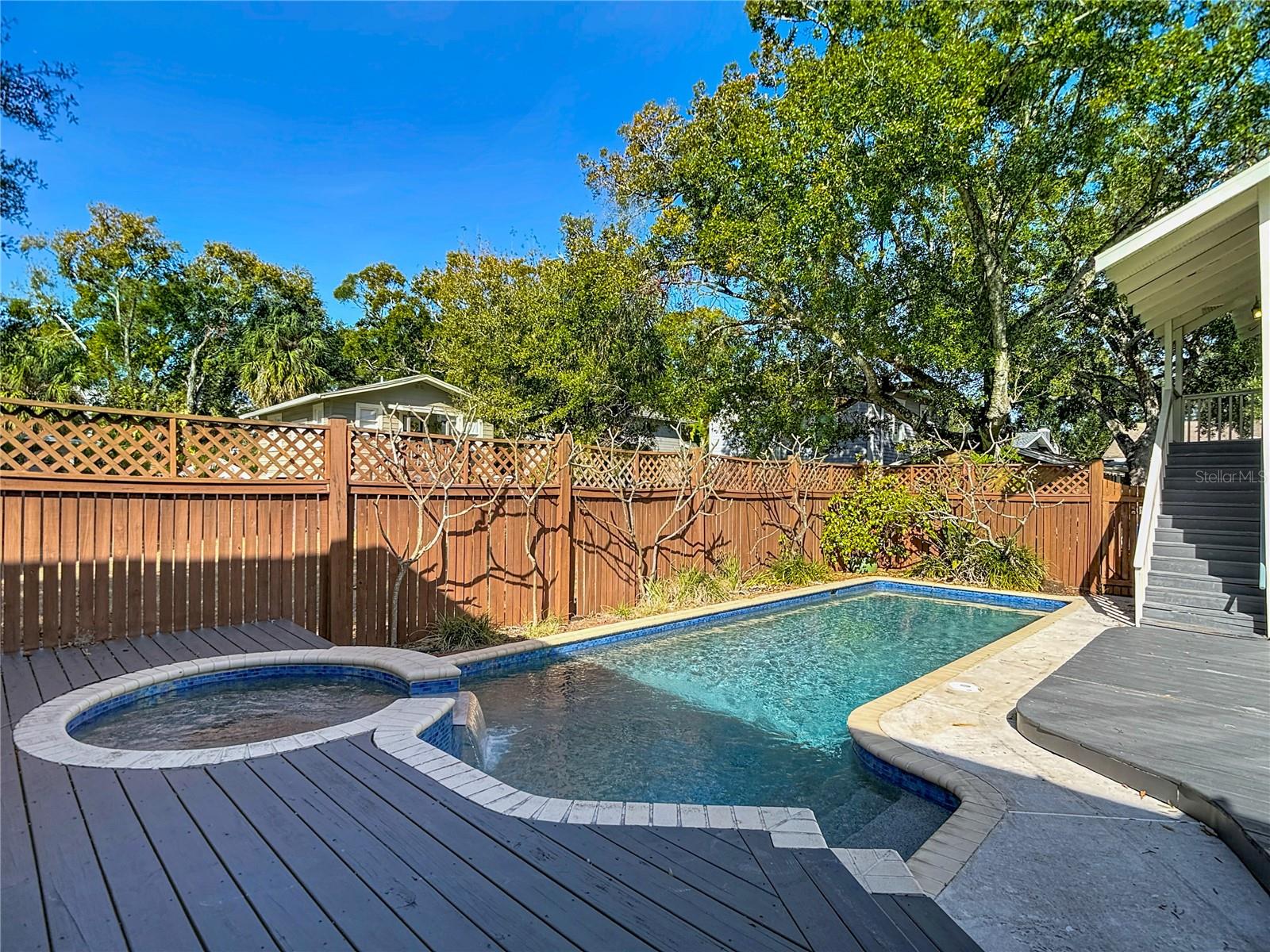 HAMNERS SUB - Residential