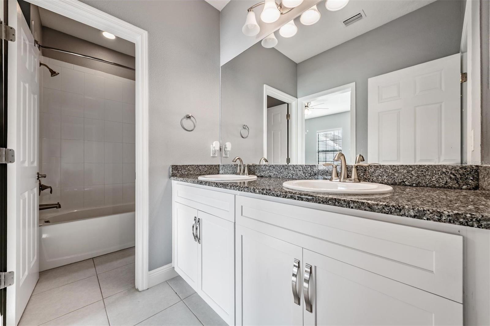 LAKESHORE RANCH PH I - Residential