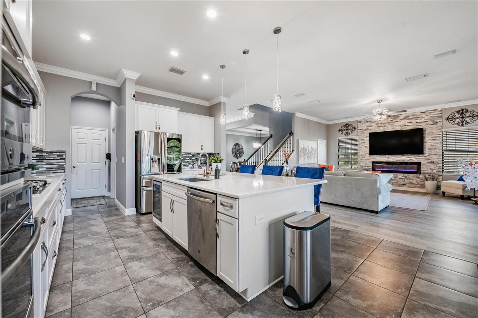 LAKESHORE RANCH PH I - Residential