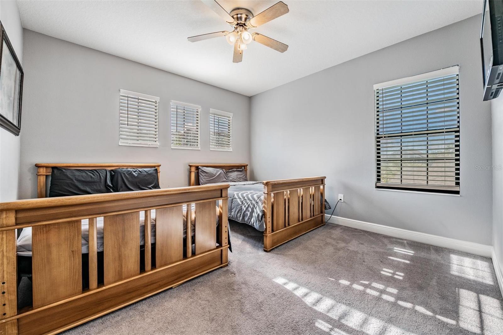 LAKESHORE RANCH PH I - Residential