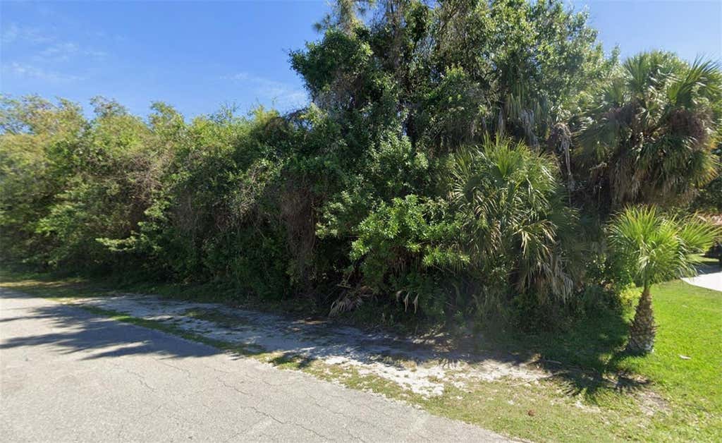 Photo of 614 Robert Avenue, Lehigh Acres, FL 33936 (MLS # OM727564)