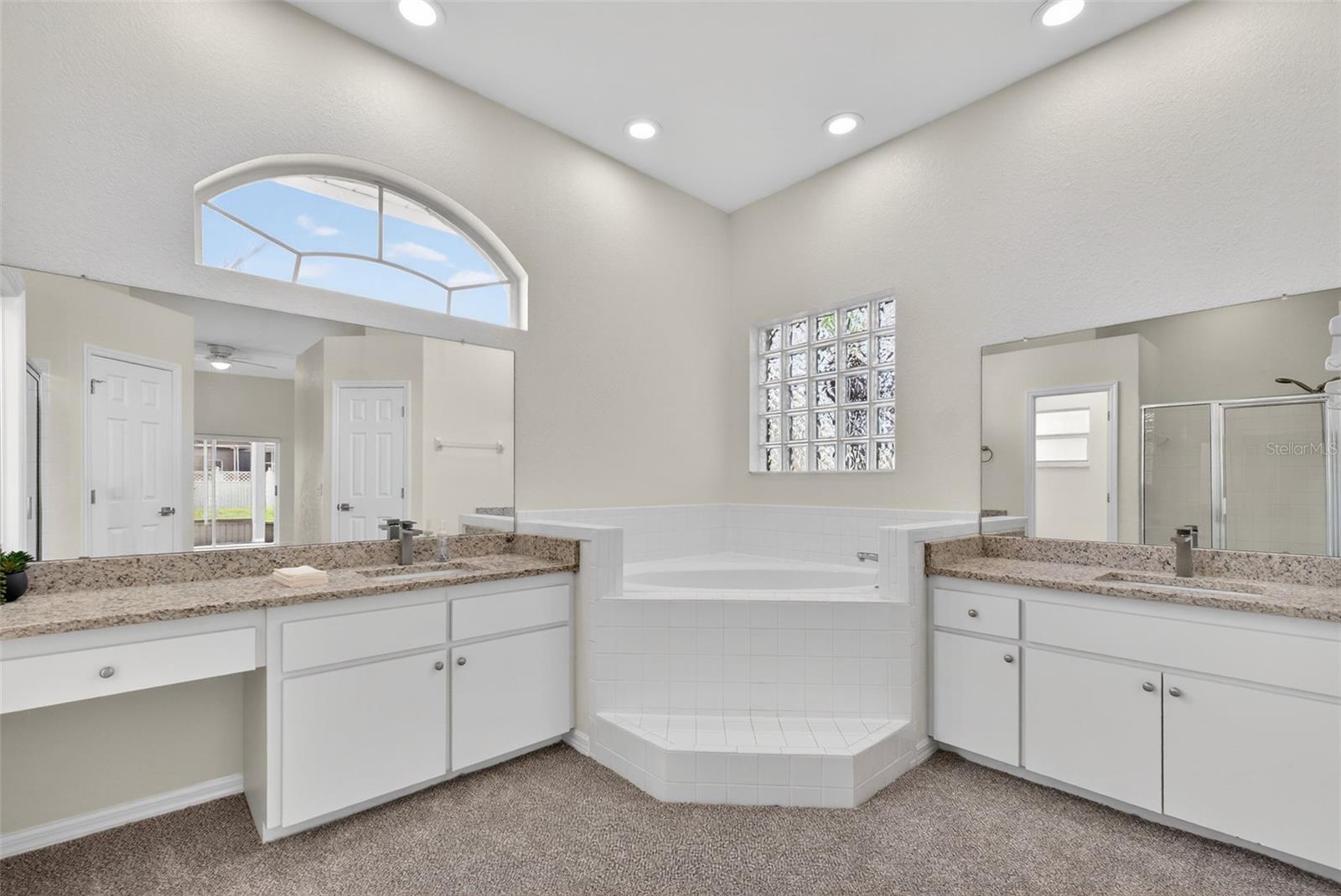 RUBY LAKE PH 01 - Residential