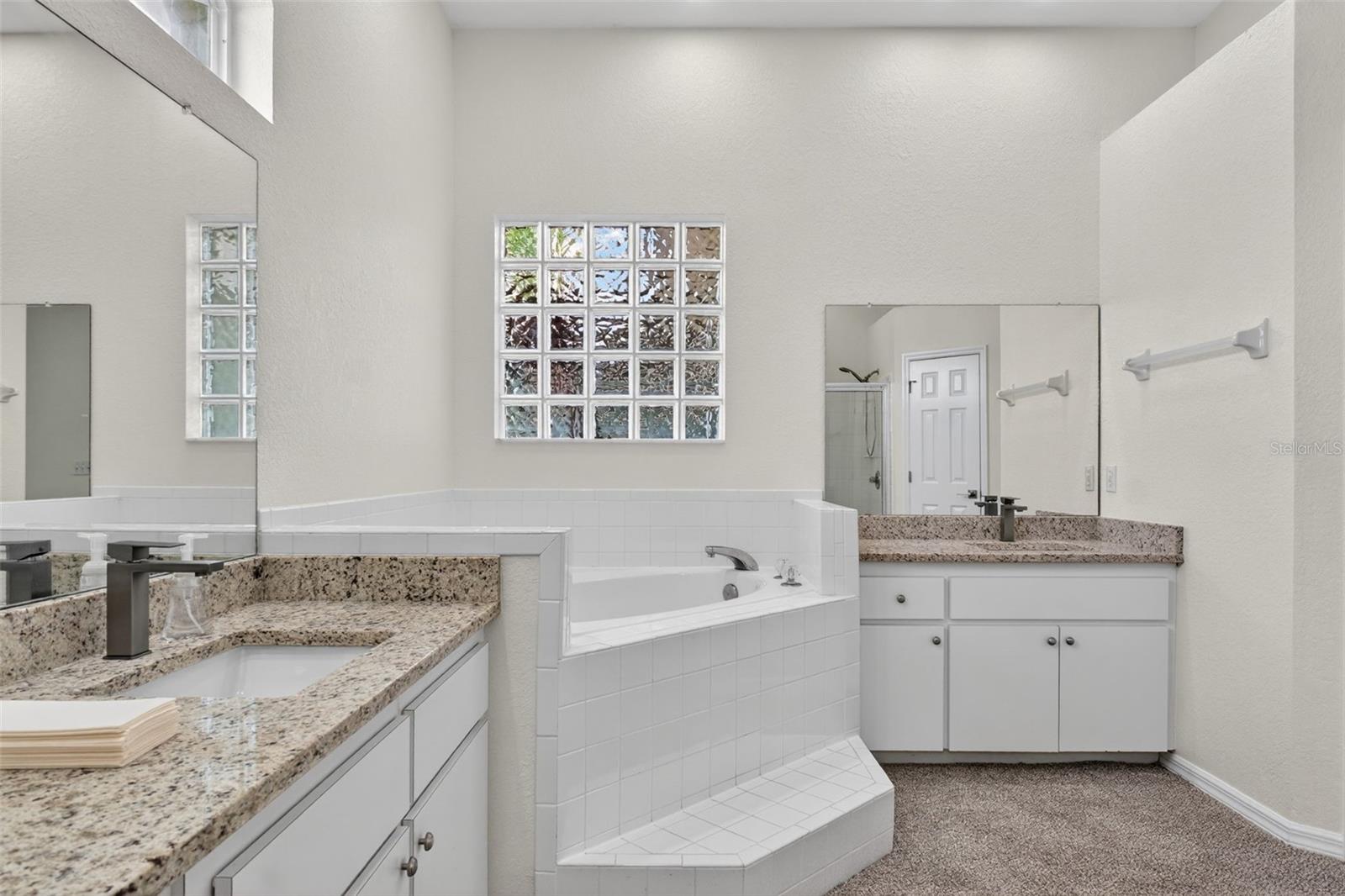 RUBY LAKE PH 01 - Residential