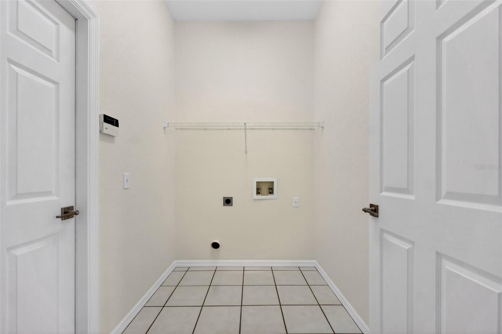 RUBY LAKE PH 01 - Residential