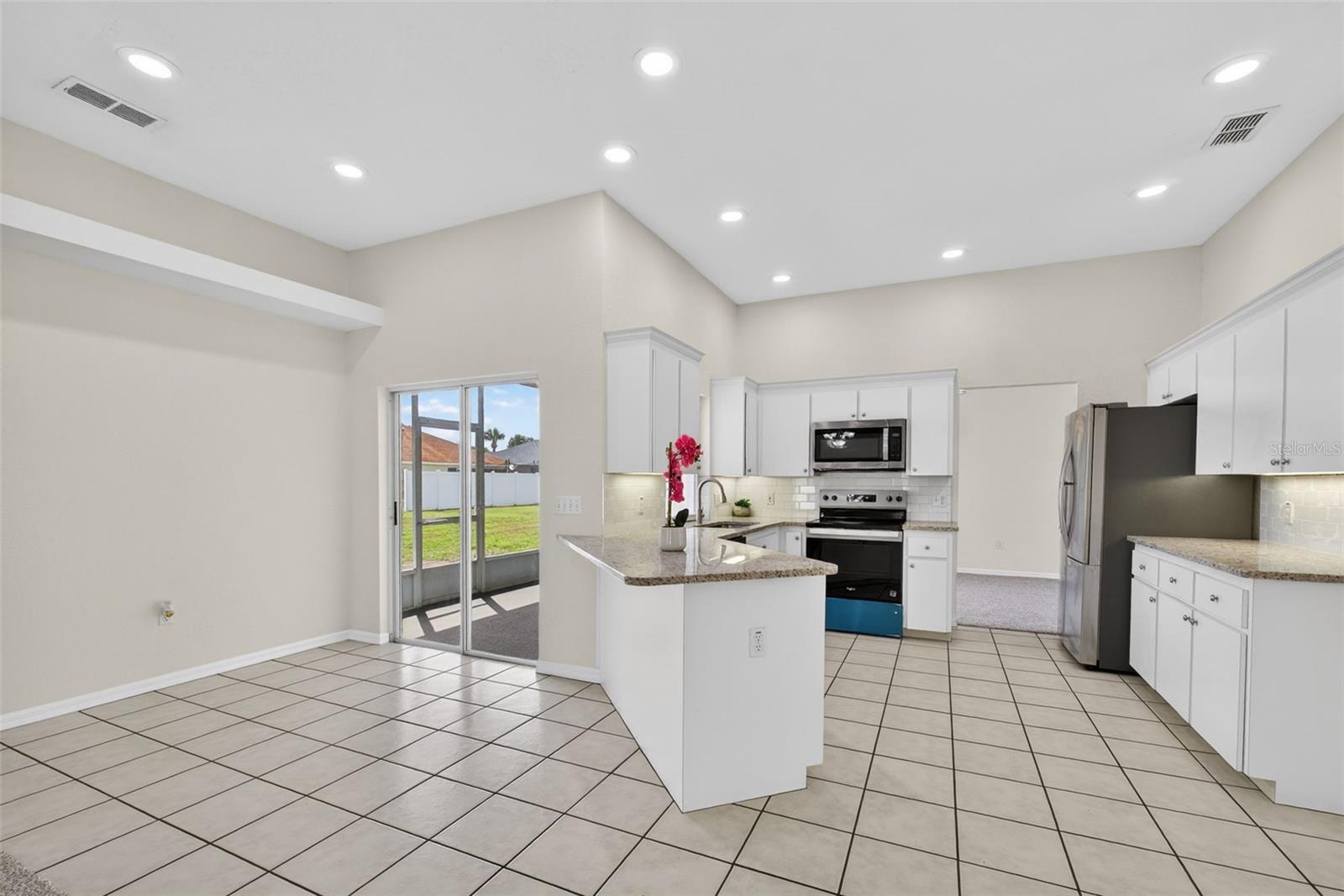 RUBY LAKE PH 01 - Residential