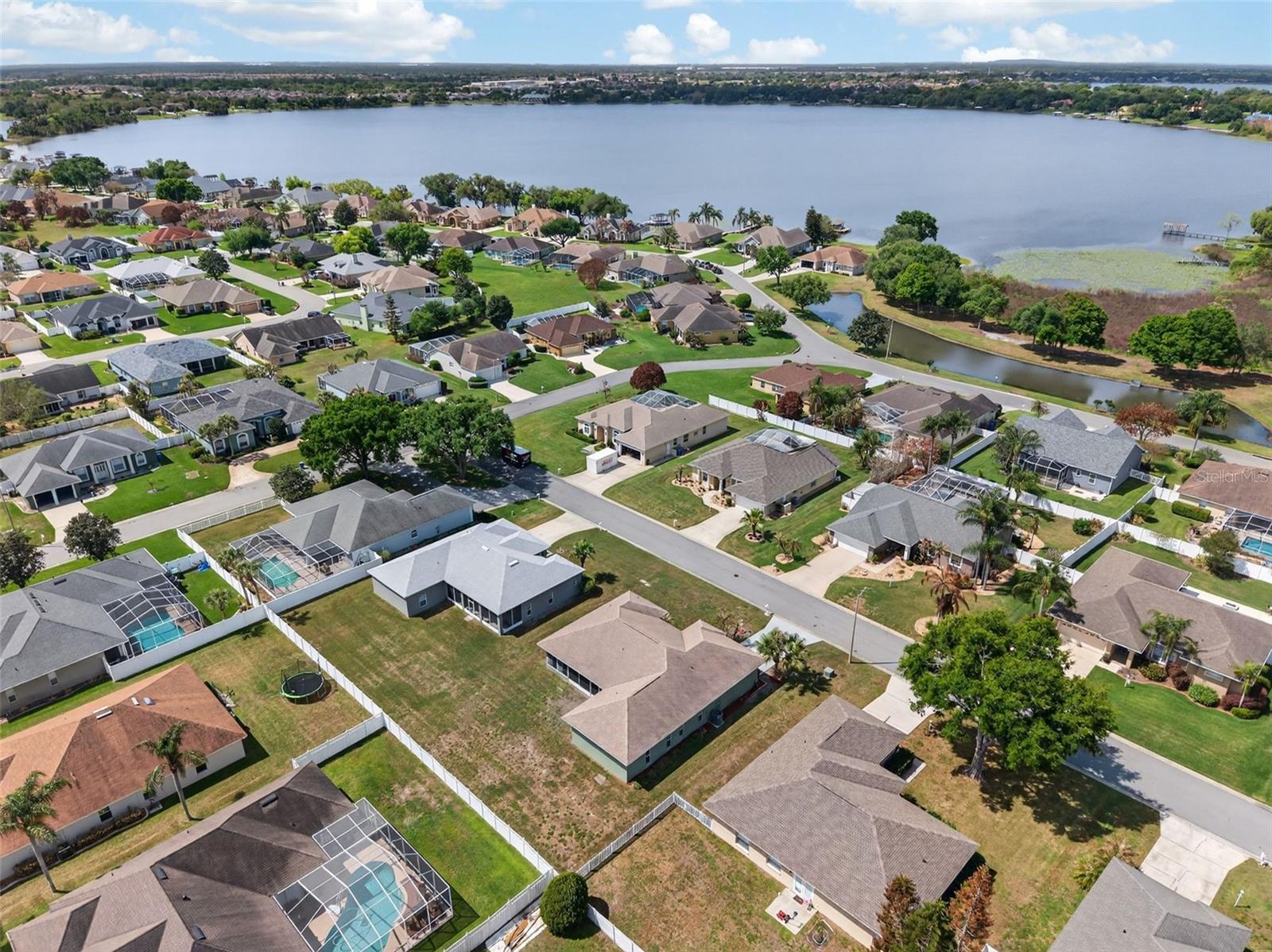 RUBY LAKE PH 01 - Residential