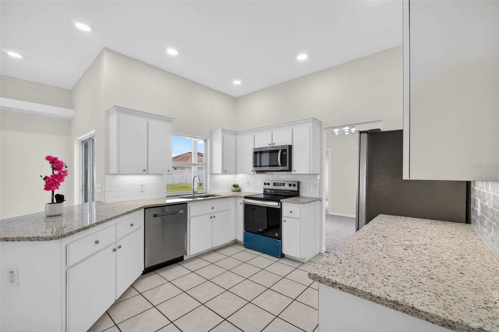 RUBY LAKE PH 01 - Residential