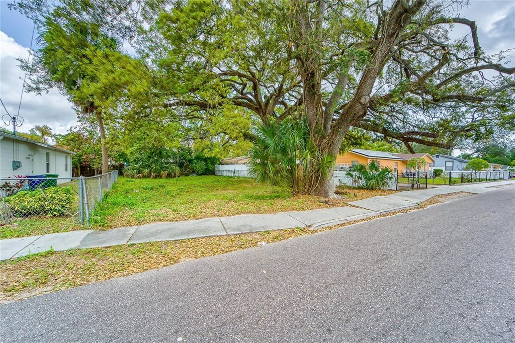 Photo of 4509 N 37th Street, Tampa, FL 33610 (MLS # TB8486155)