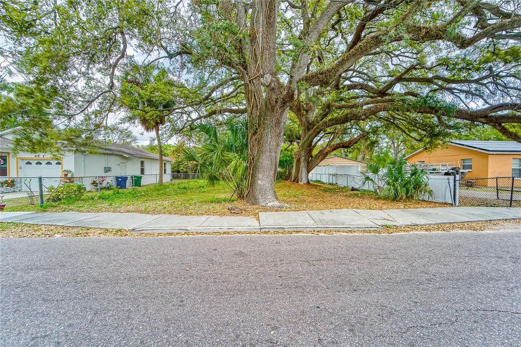 Photo of 4509 N 37th Street, Tampa, FL 33610 (MLS # TB8486155)