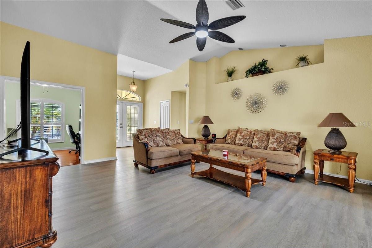 PUNTA GORDA ISLES SEC 20 - Residential