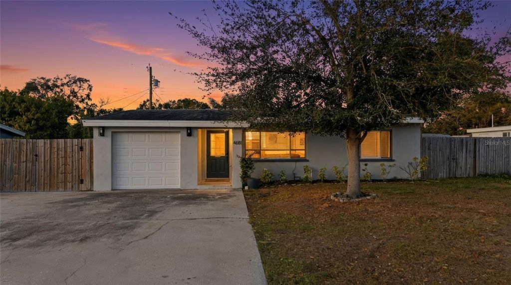 Photo of 4681 55th Avenue N, St Petersburg, FL 33714 (MLS # TB8472092)