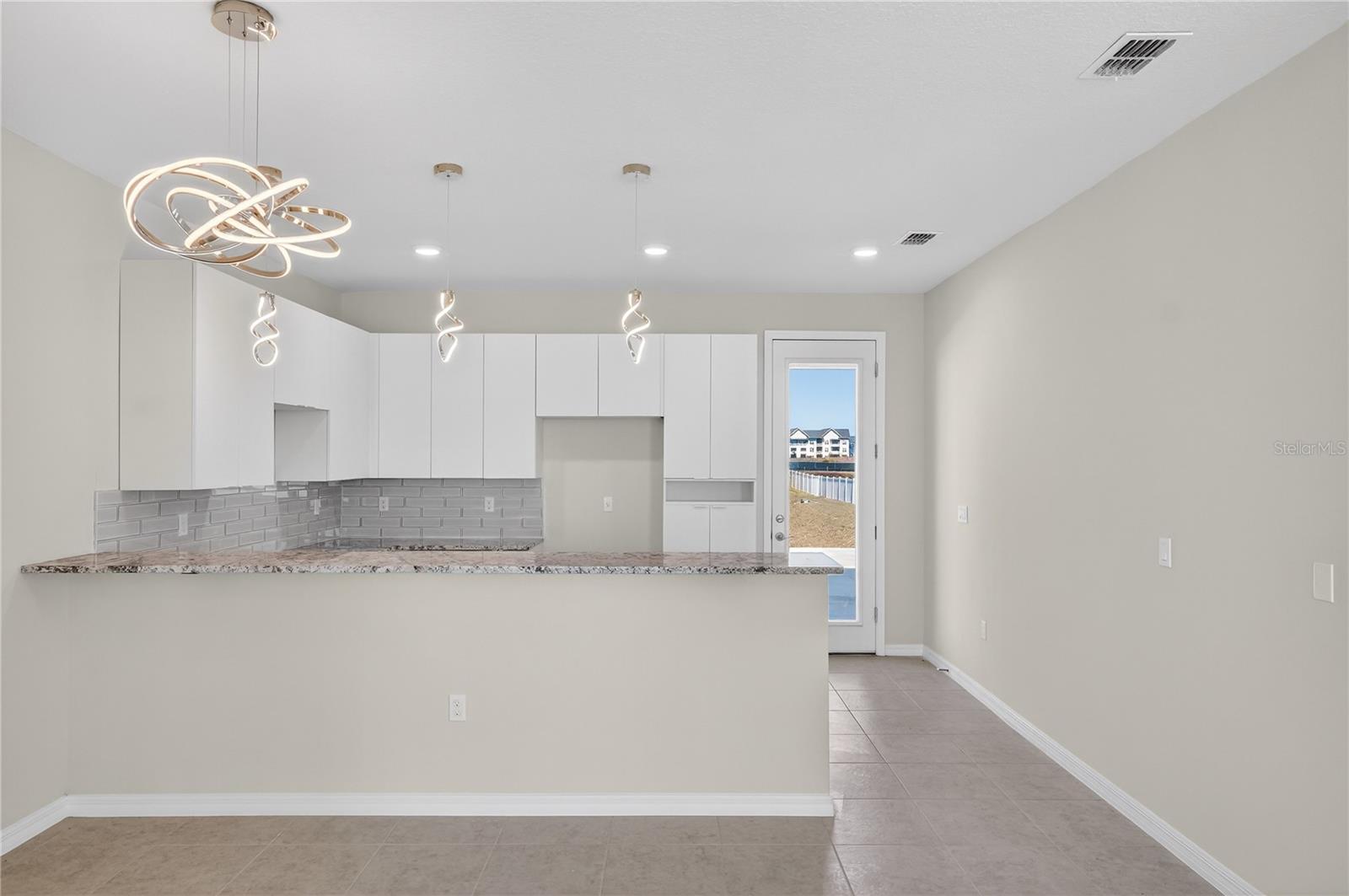 HOLLYGROVE VILLAGE - Residential