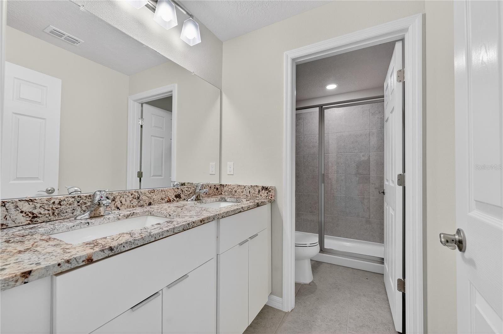 HOLLYGROVE VILLAGE - Residential