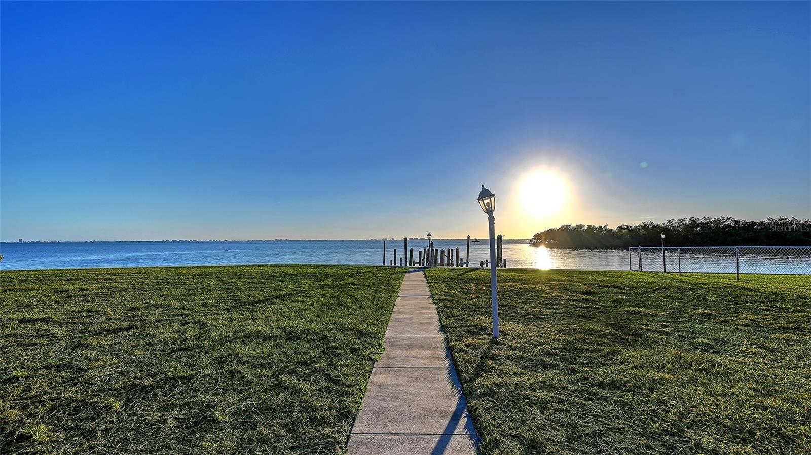 WHITFIELD ESTATES BLKS 14-23 & 26 - Residential