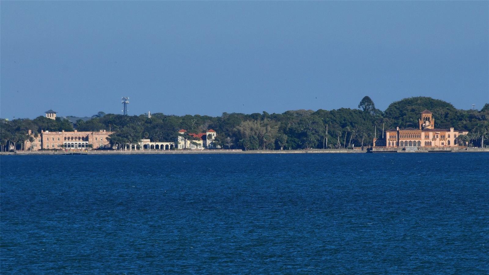 WHITFIELD ESTATES BLKS 14-23 & 26 - Residential