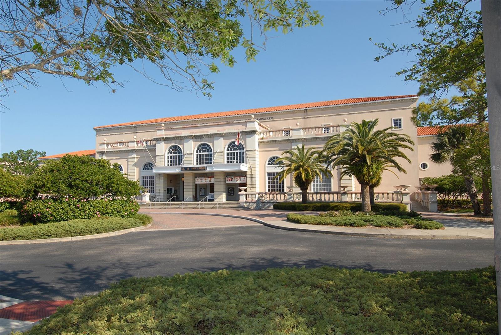 WHITFIELD ESTATES BLKS 14-23 & 26 - Residential