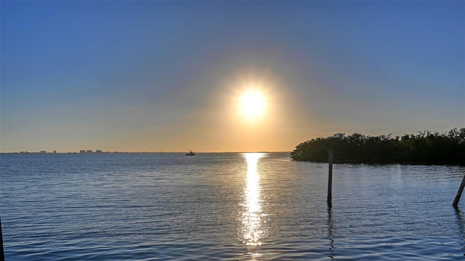 WHITFIELD ESTATES BLKS 14-23 & 26 - Residential