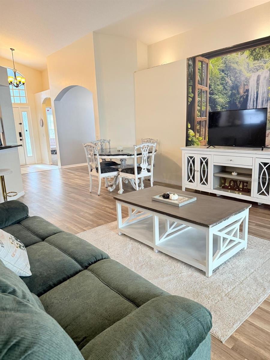 PAVILION PH 2 - Residential Lease