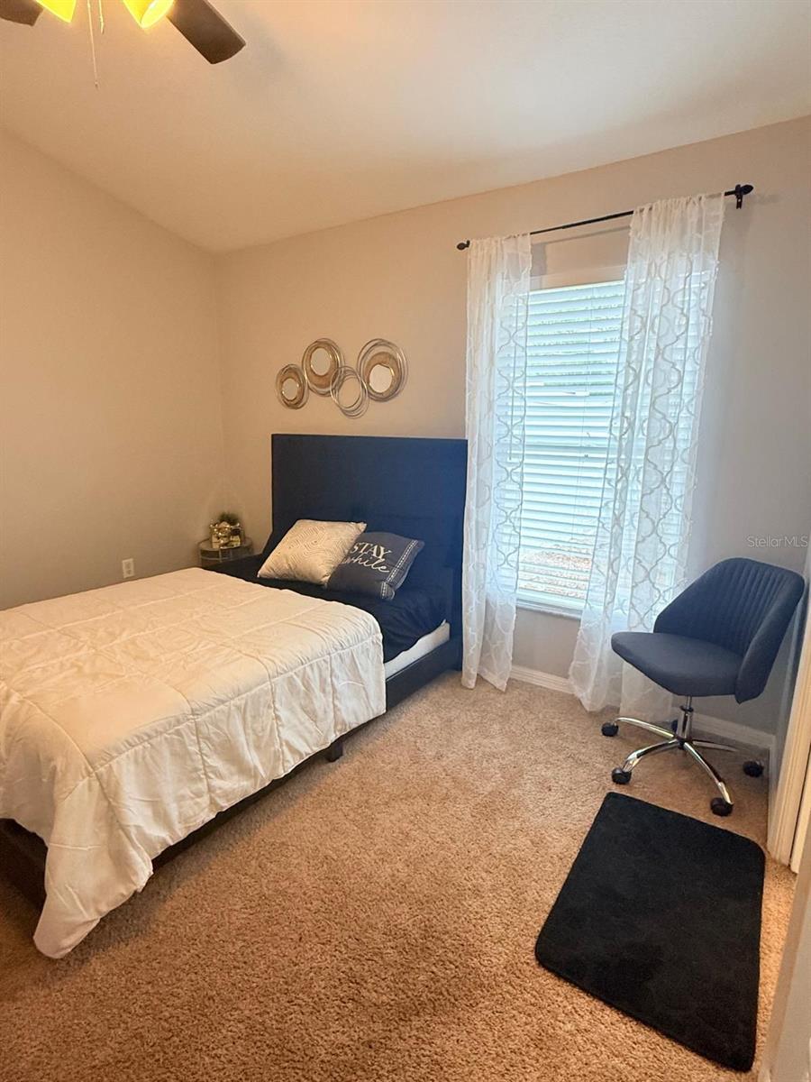 PAVILION PH 2 - Residential Lease