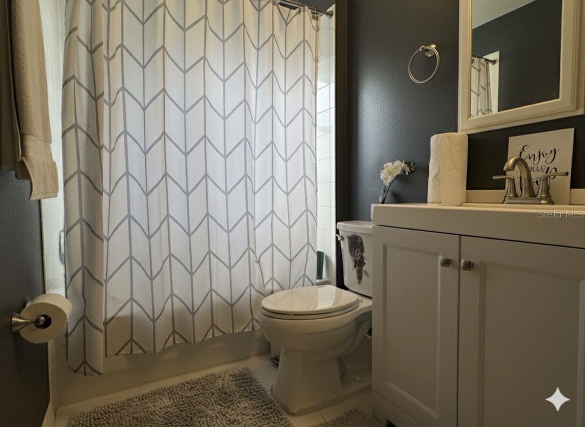 PAVILION PH 2 - Residential Lease