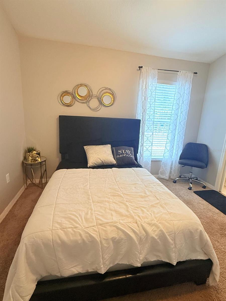 PAVILION PH 2 - Residential Lease