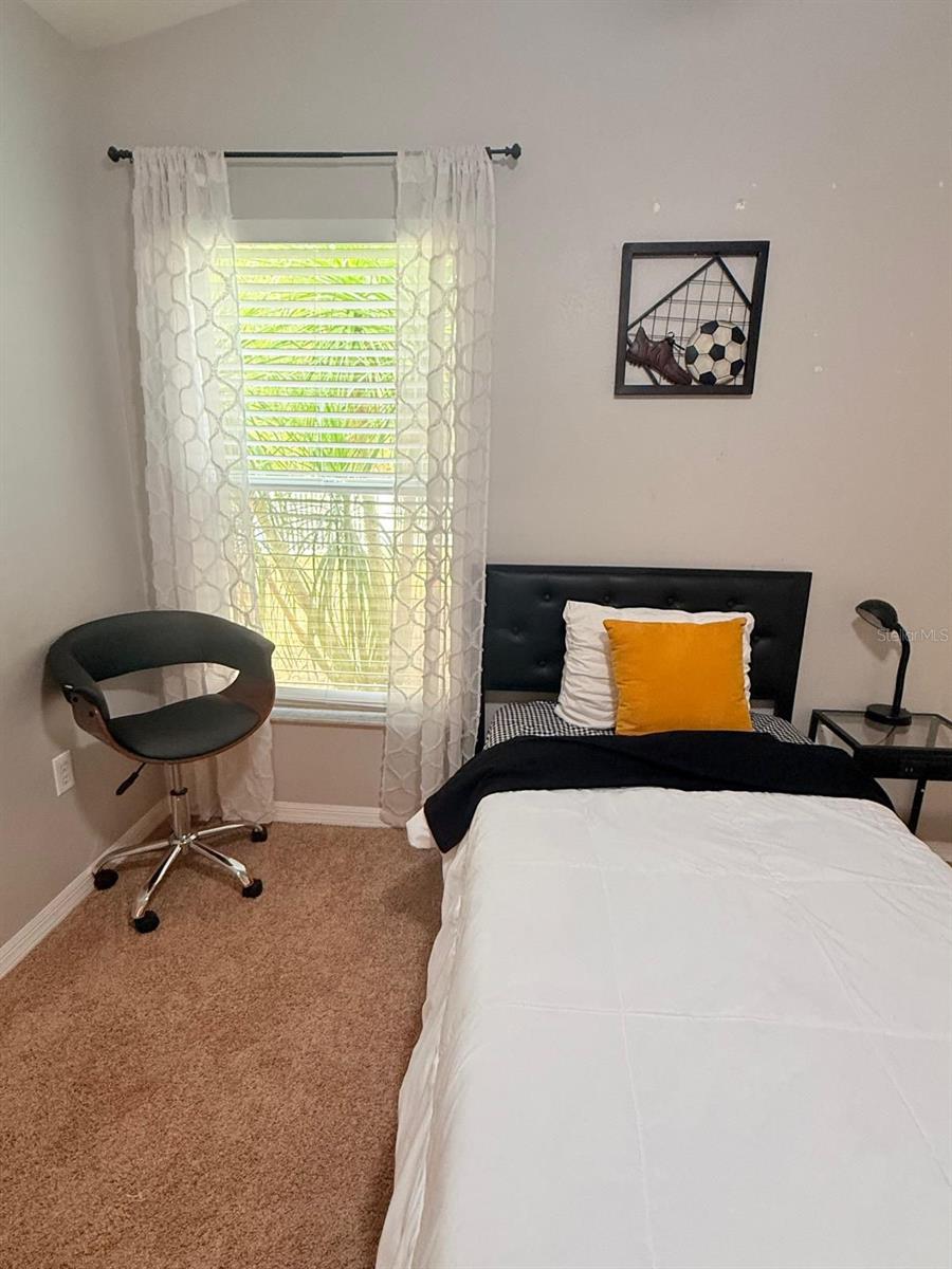 PAVILION PH 2 - Residential Lease