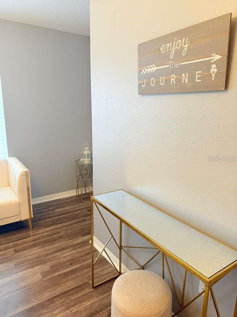 PAVILION PH 2 - Residential Lease