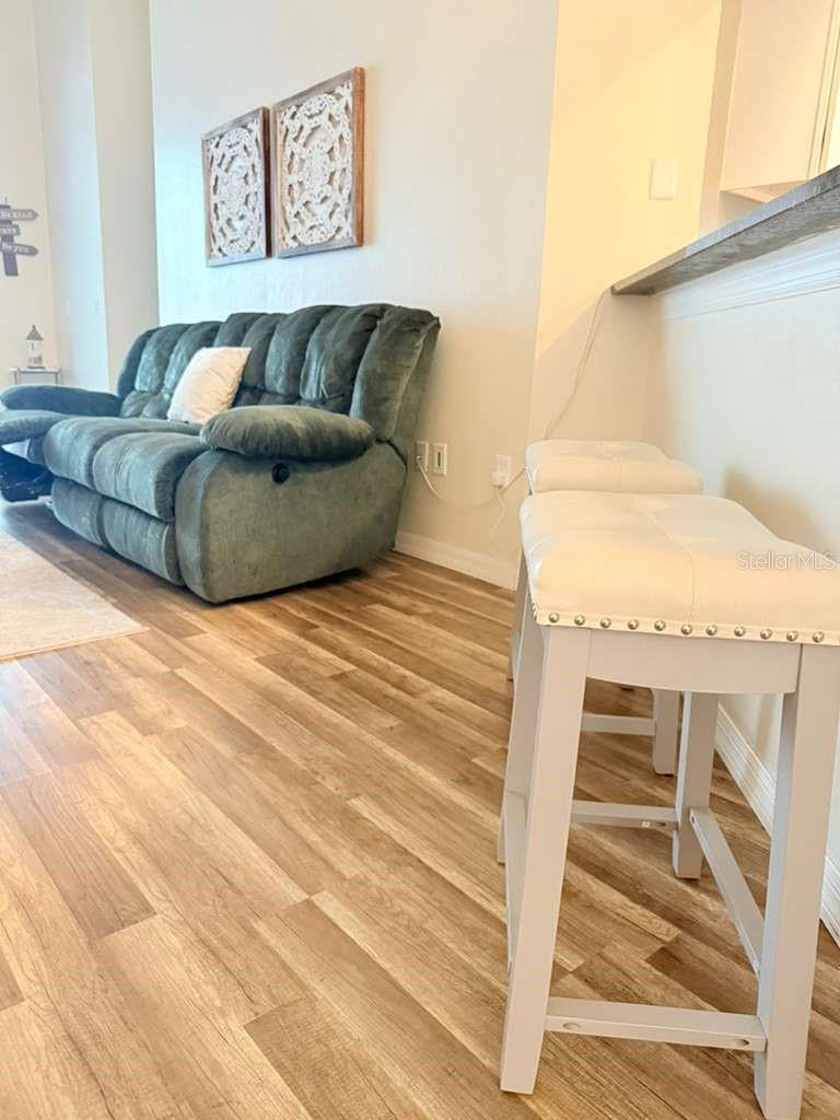 PAVILION PH 2 - Residential Lease