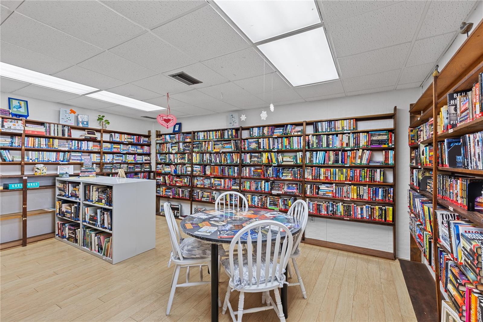 PORT CHARLOTTE VILLAGE - Land