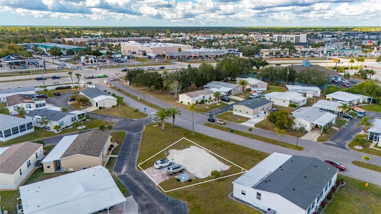 PORT CHARLOTTE VILLAGE - Land