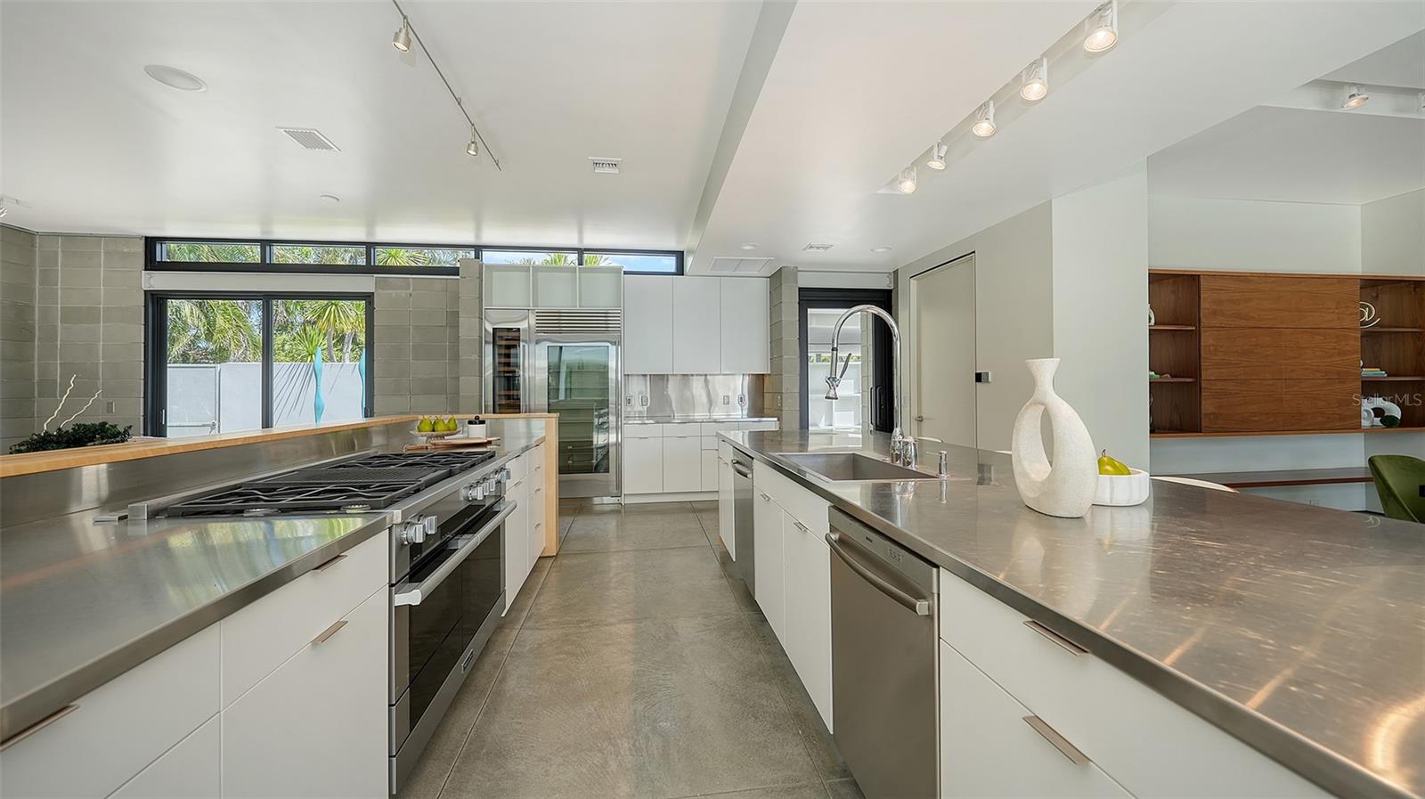 LEWIS COMBS SUB - Residential