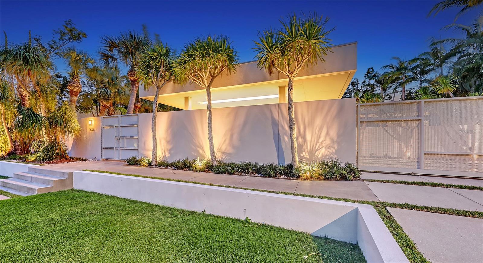 LEWIS COMBS SUB - Residential